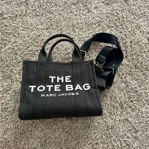Used once Marc Jacobs small the tote bag